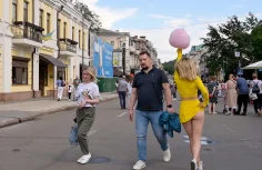 Alice nekrasova alice nekrasova neon vid 04