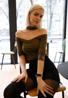 Lana lane better times cafe 01