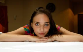 Oxana chic chic hotel 04