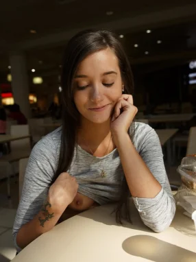 Gia paige fake shopping 05