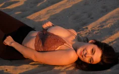 Melba chastain hair sand curves 08