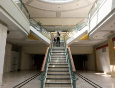 Karissa kane malls r dead 01