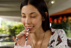 Julia campos milkshake cumbia 03