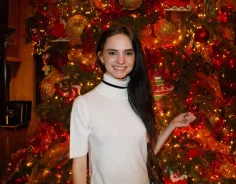 Lanah adams mission inn holiday tease 03