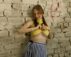 Ariel gossimer tease by the sea 1 03