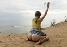 Ariel gossimer tease by the sea 2 01
