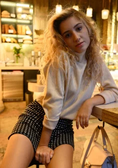 Francheska parre the belt 02