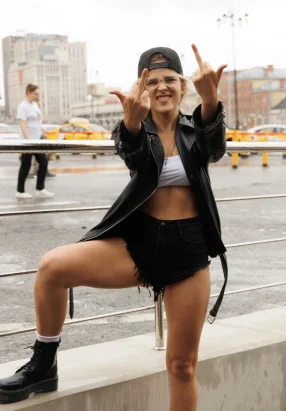 Xena Khrabry Moscow Tour Guide 1